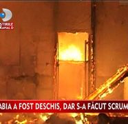 S-A DEZLANTUIT IADUL! Cladirea unui bar a ars din temelii!